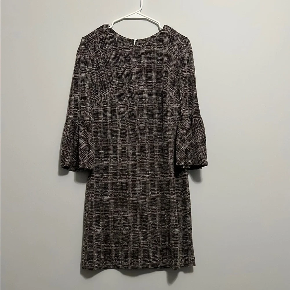 Elegant Plaid Bell Sleeve Dress